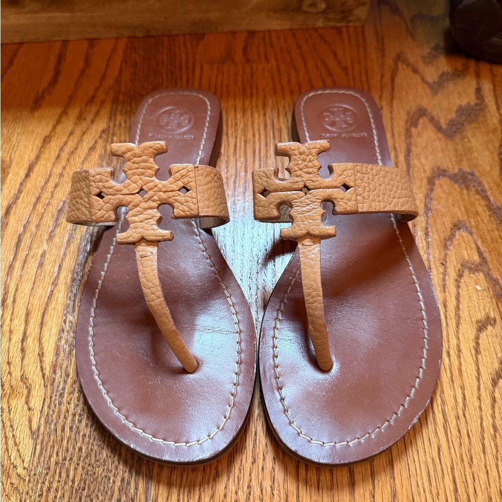 Brown Leather Sandals with Logo Accent